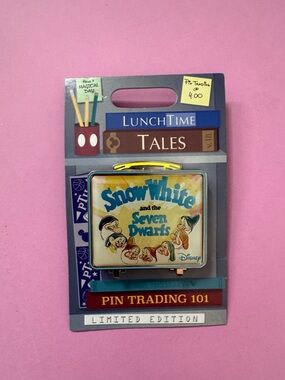 Disney Snow White & the Seven Dwarfs Collectible Pin - Blue, Yellow, Cream